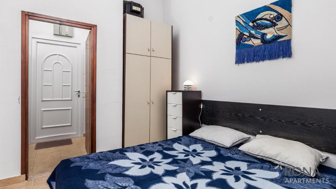 Rona Apartment Aurora Novalja Luaran gambar